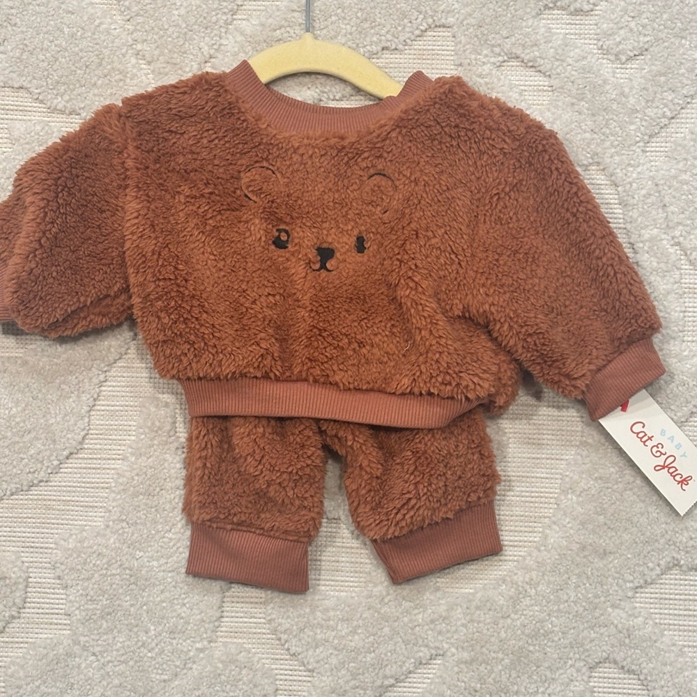 Cat & Jack Cozy Brown Bear Set